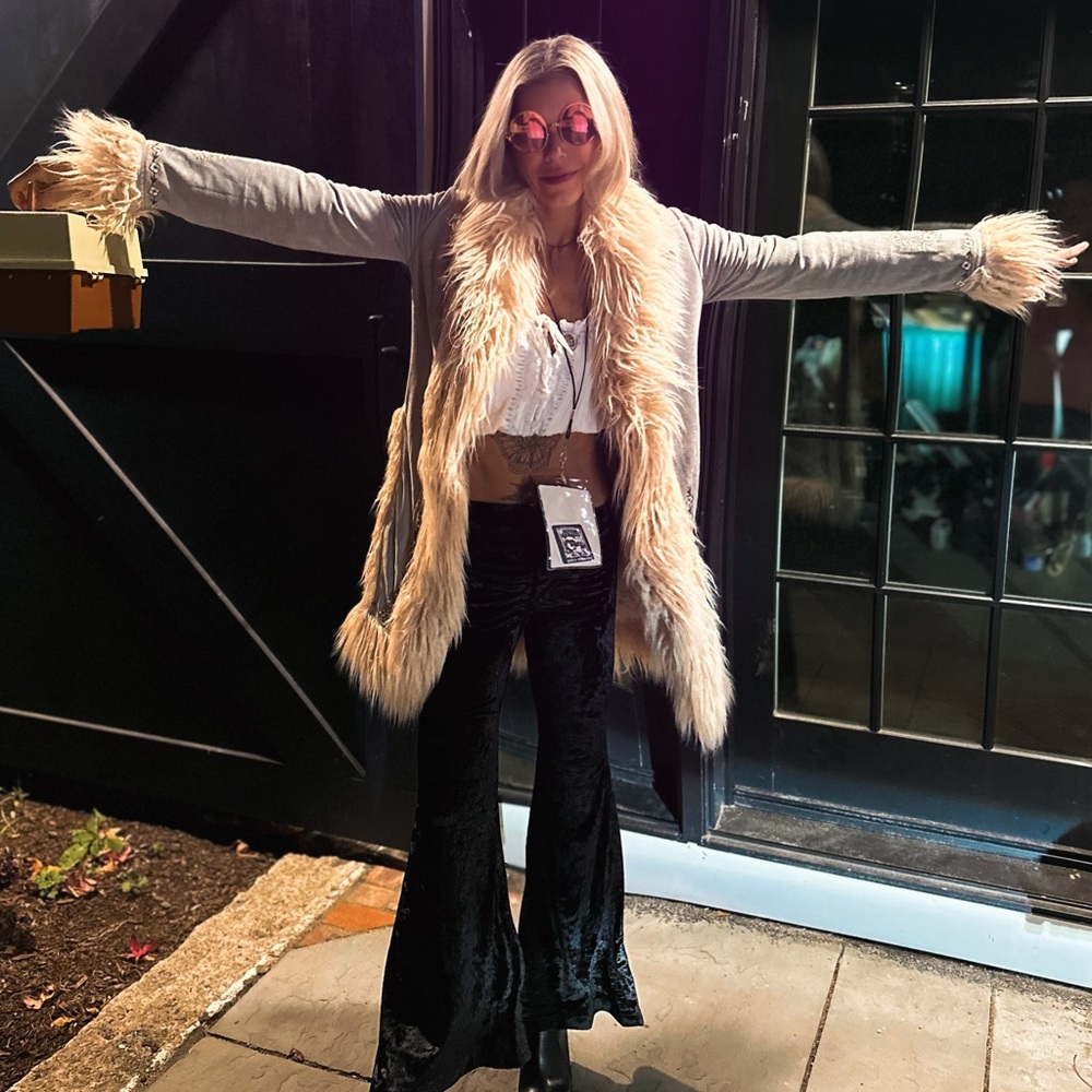 Meet your Posher, Vanessa